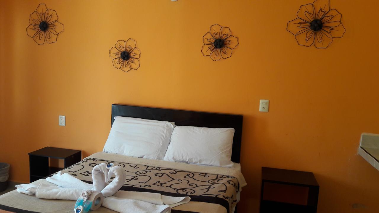 Jireh Hotel *